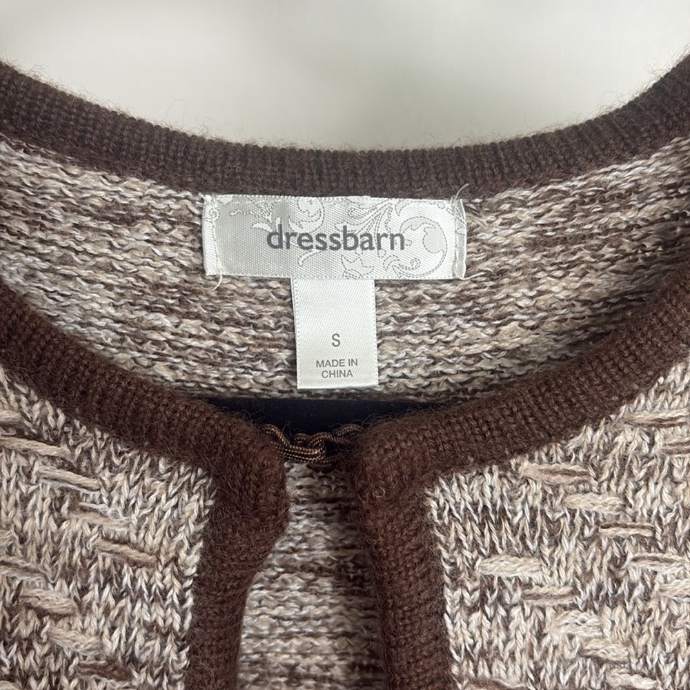 Dress Barn Cardigan - Picture 2 of 4